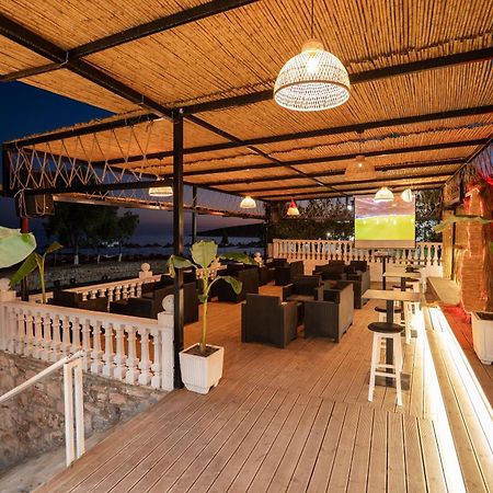 Hotel Kompleks Joni Sarande Exterior photo