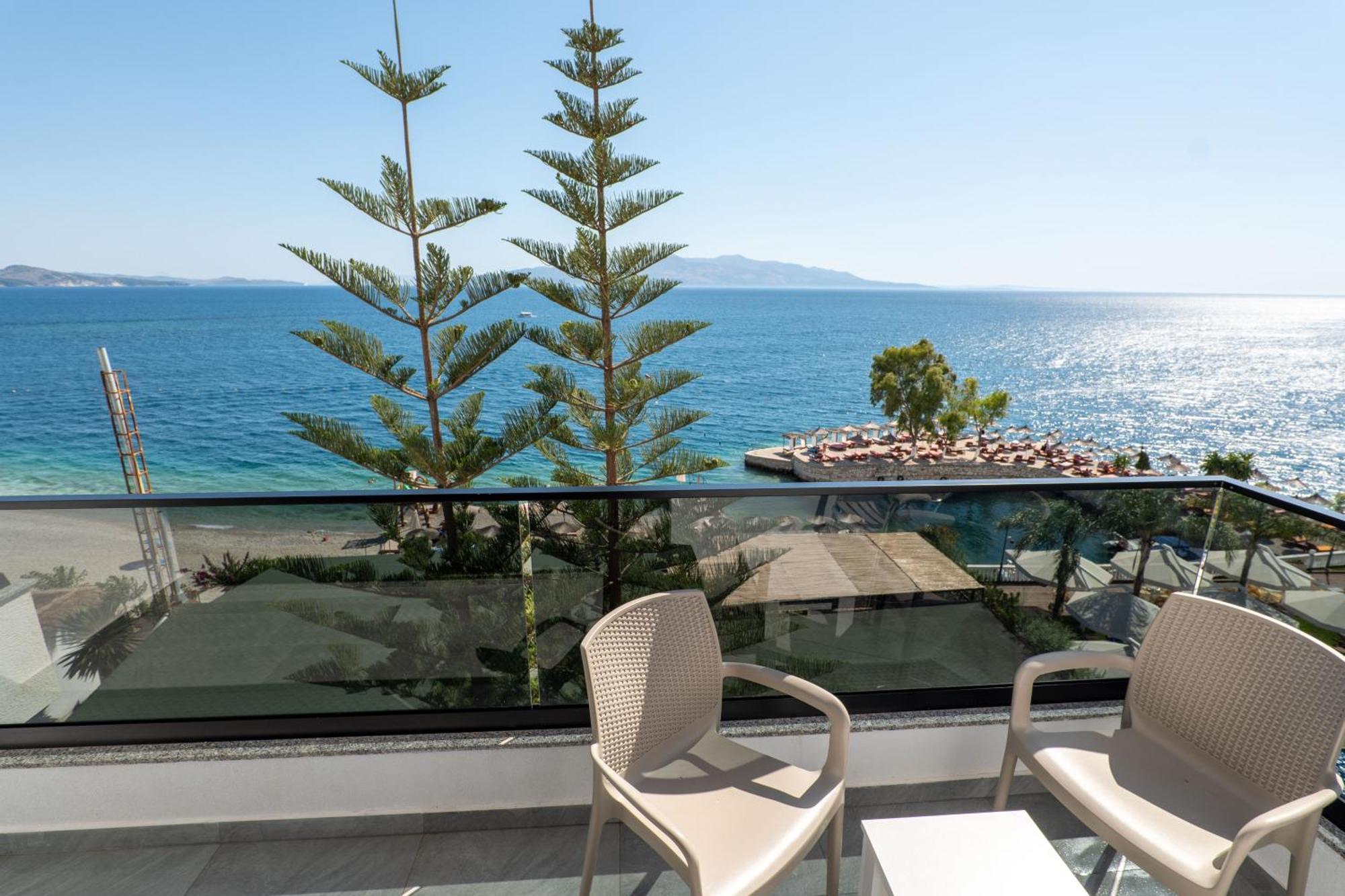 Hotel Kompleks Joni Sarande Exterior photo