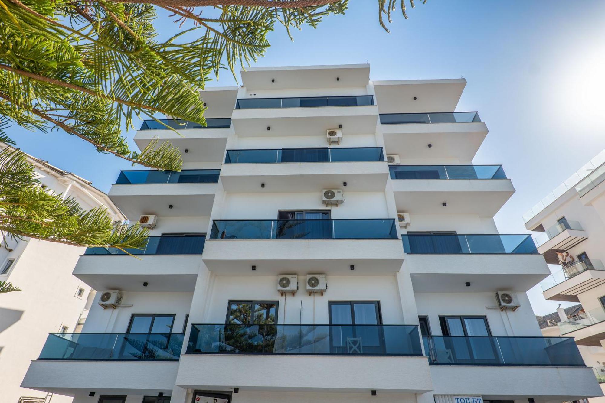 Hotel Kompleks Joni Sarande Exterior photo
