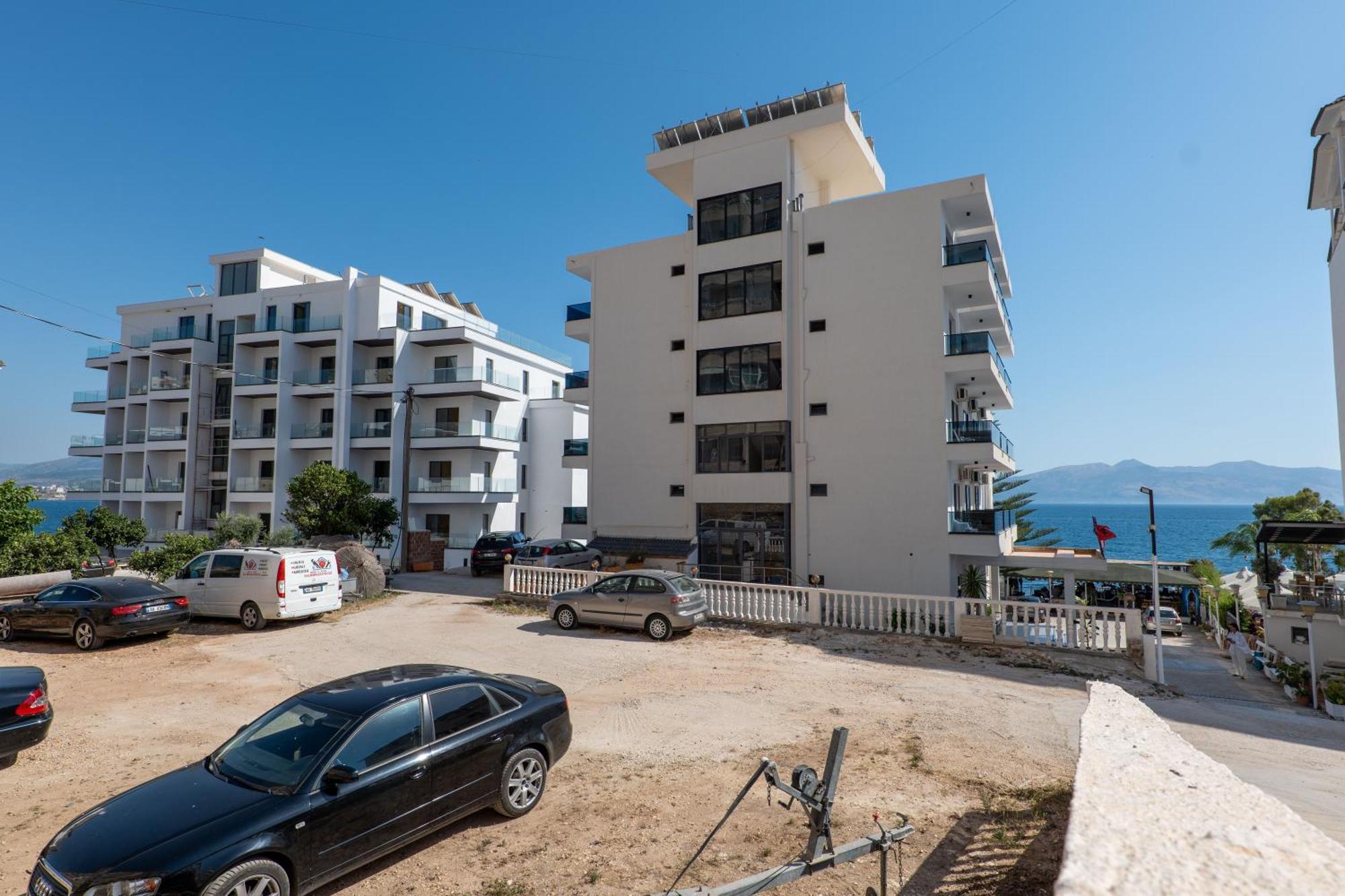 Hotel Kompleks Joni Sarande Exterior photo