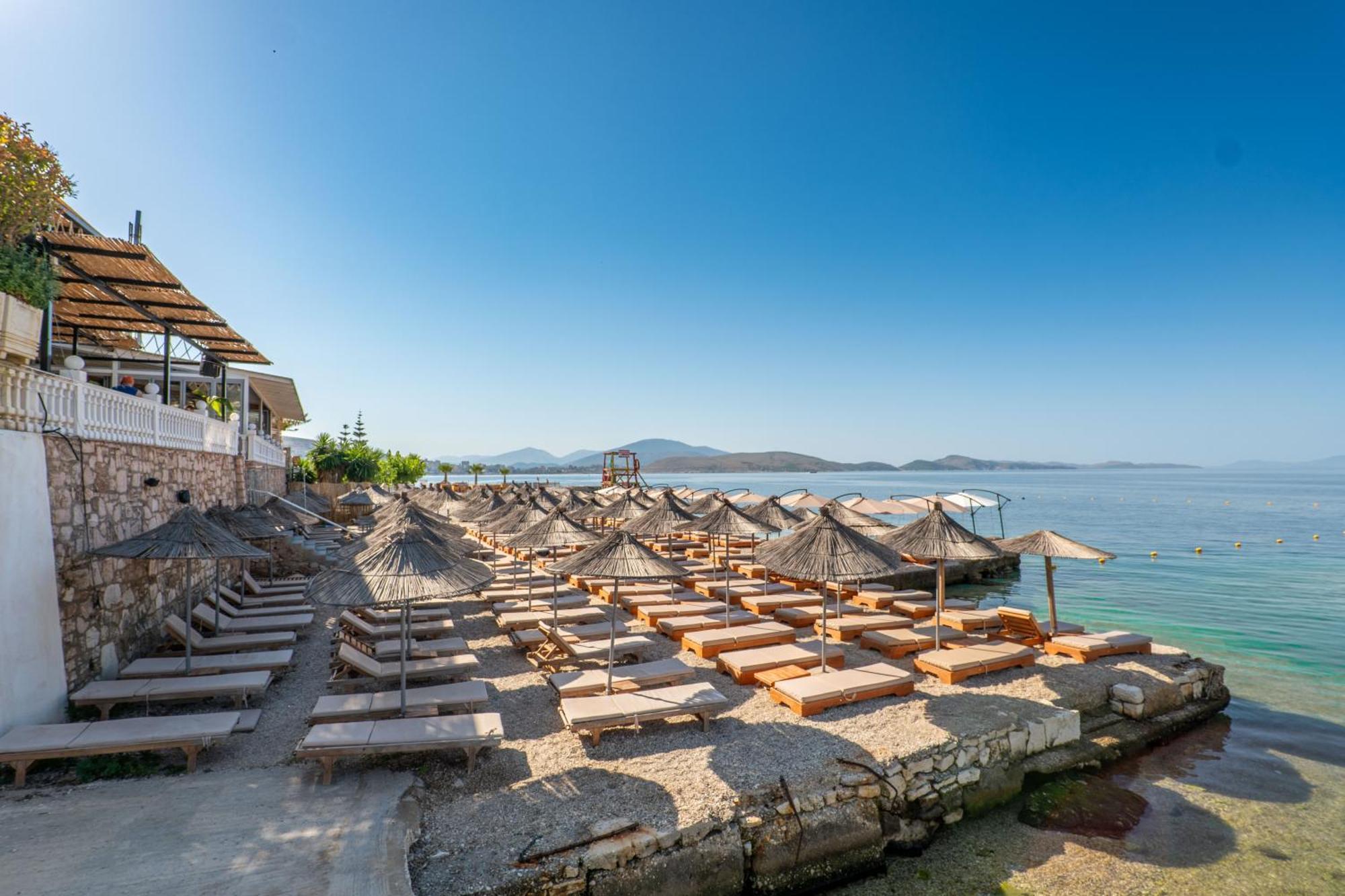 Hotel Kompleks Joni Sarande Exterior photo